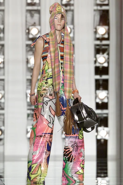 Look 12